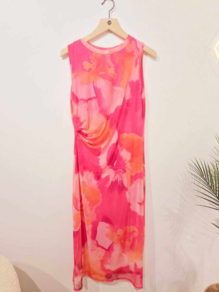 Robe moulante drappée fluo