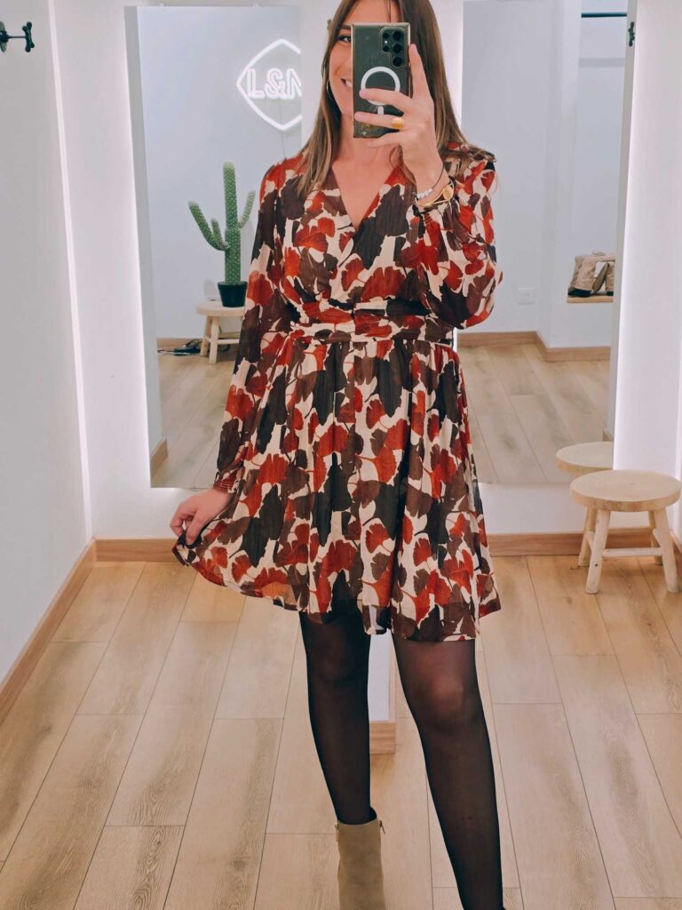 Robe courte imprimé feuillages