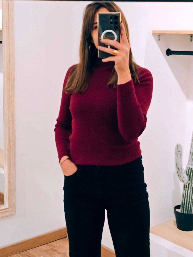 Pull col cheminée uni bordeaux