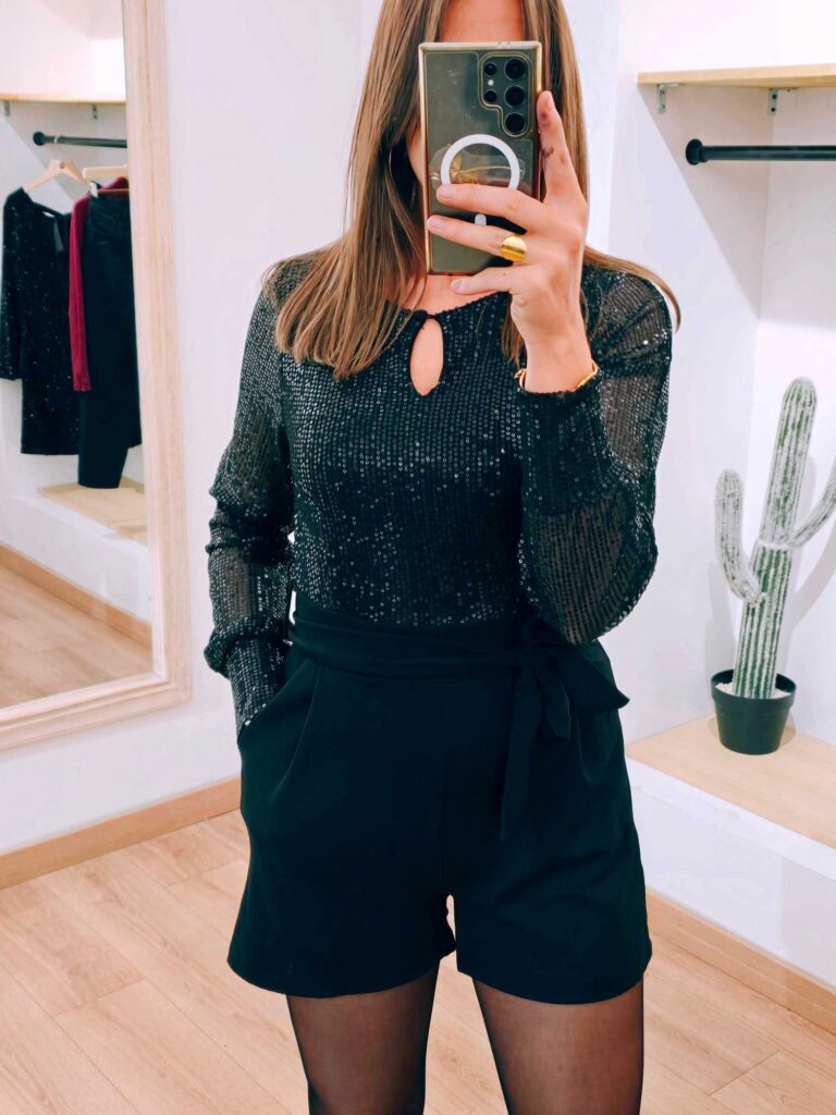 Combishort haut sequins
