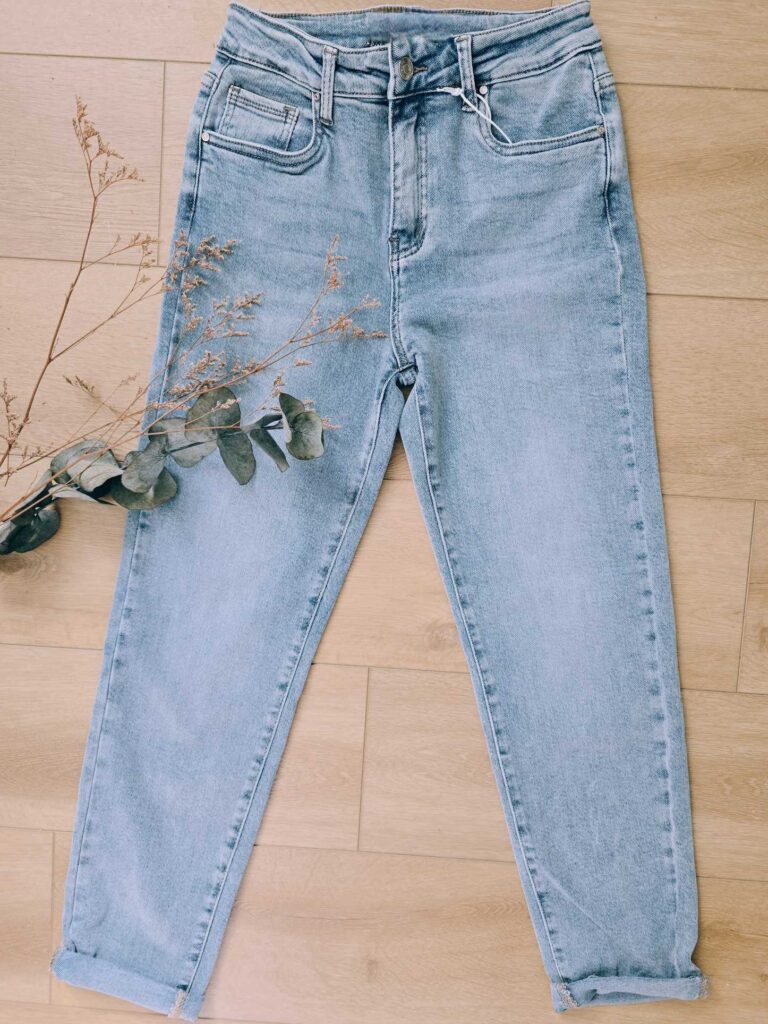 Jean mom délavage clair