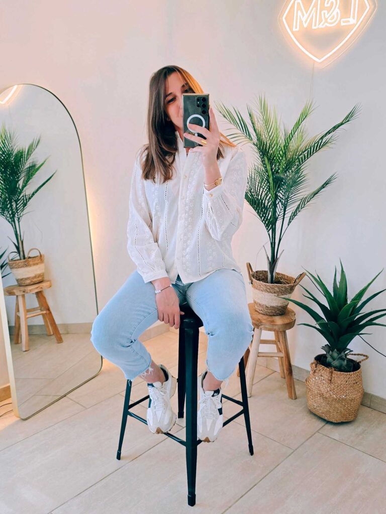 Chemisier fleurs brodées