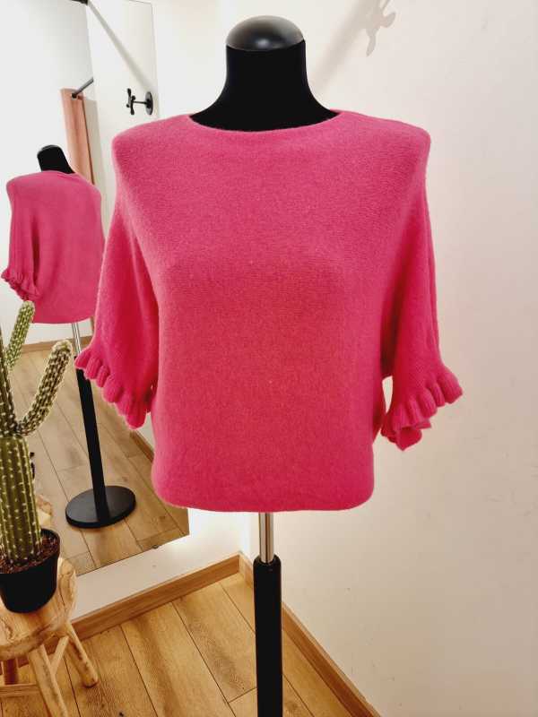 Pull manches 3/4 volantées